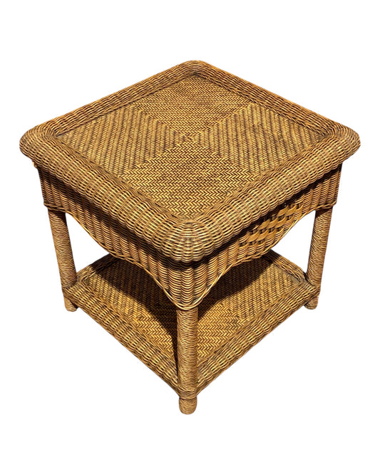 000586....Handsome Vintage Wicker Coffee Table