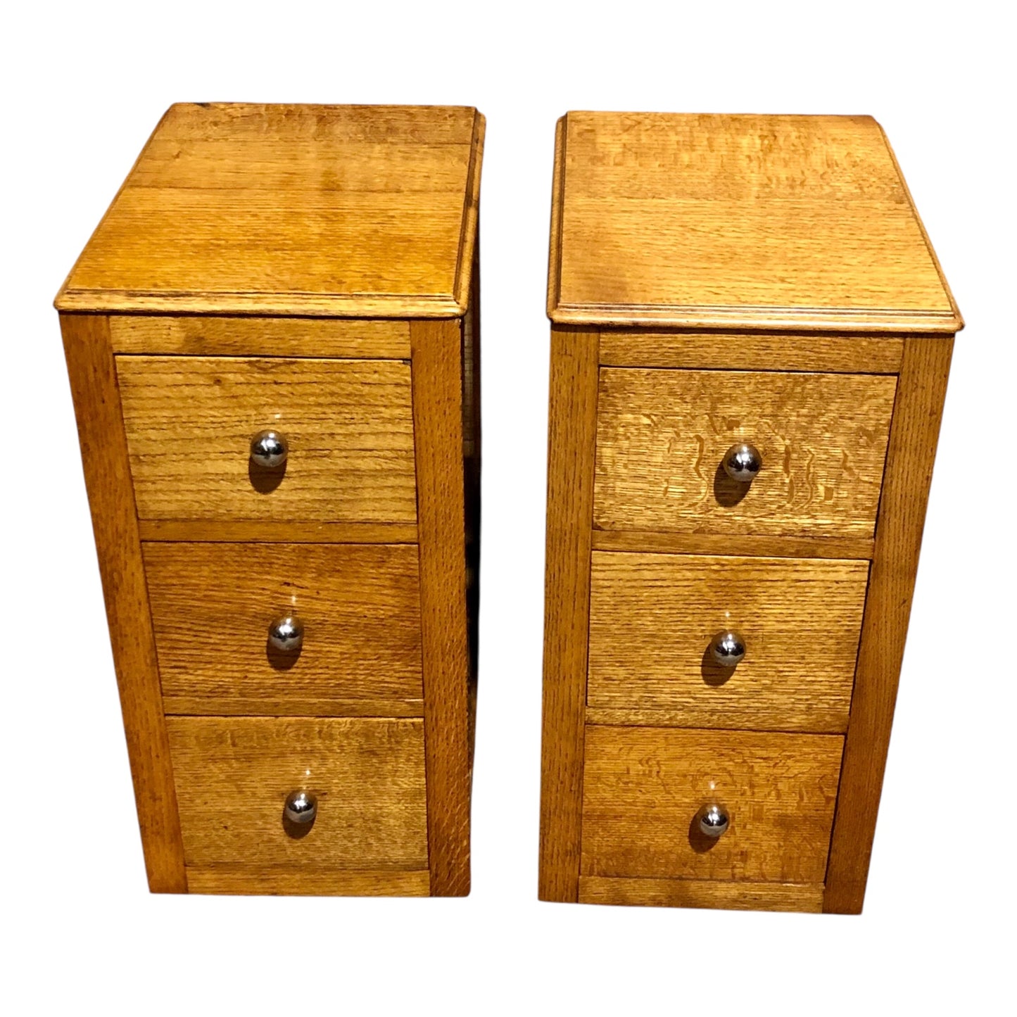 000578....Handsome Pair Of Solid Oak Art Deco Style Bedside Chests
