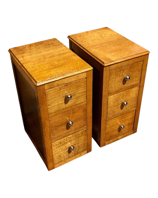 000578....Handsome Pair Of Solid Oak Art Deco Style Bedside Chests