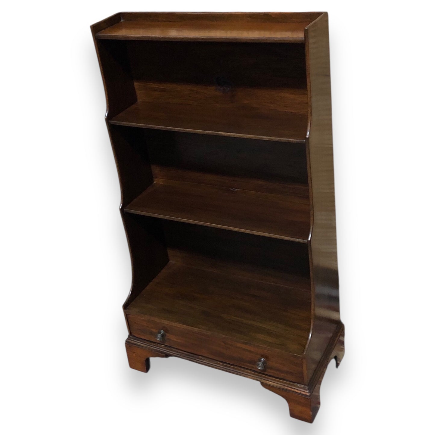 000574....Handsome Vintage Mahogany Bookcase
