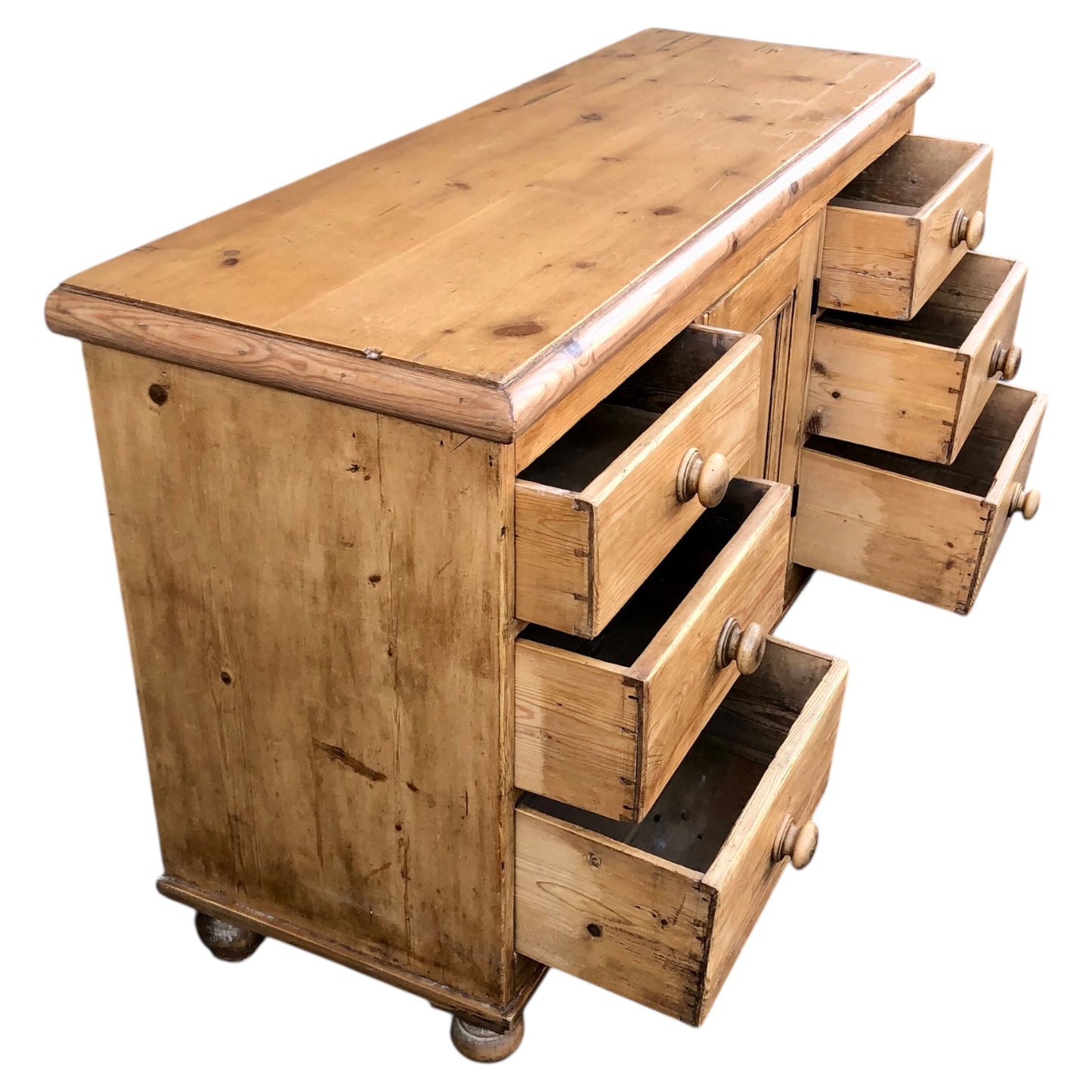 000572....Handsome Antique Pine Sideboard/Dresser Base