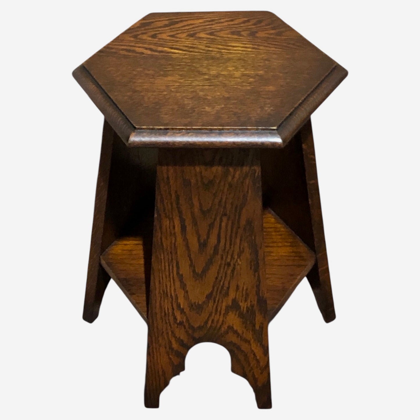 000555....Handsome Arts And Crafts Small Oak Table/Plant Stand