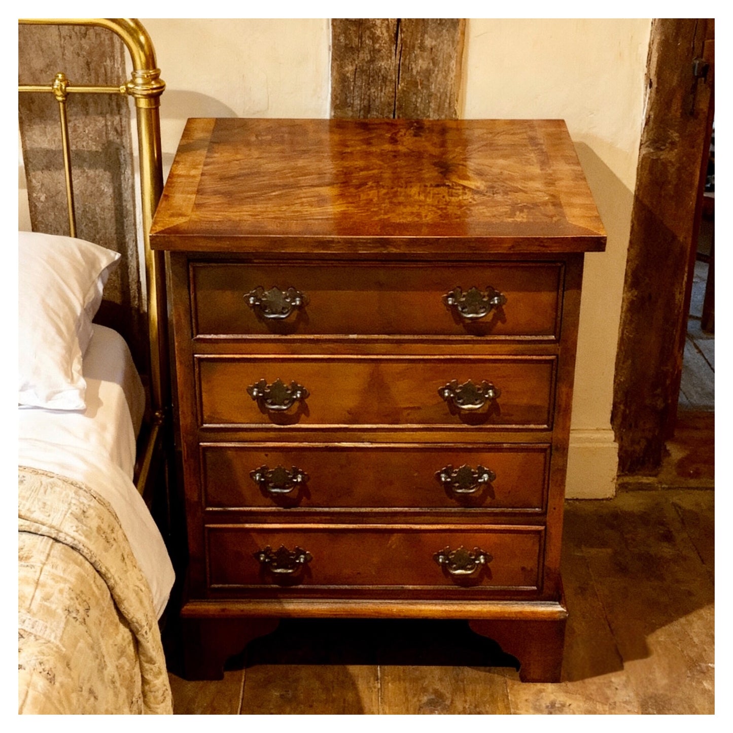 000553....Handsome Vintage Walnut Bedside Chest