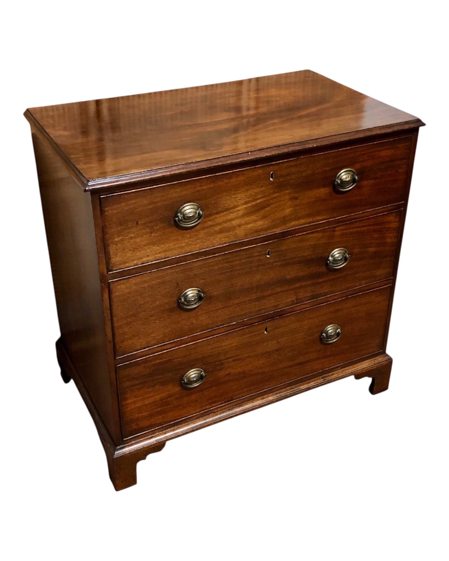 000533...Handsome Small Georgian Mahogany Chest Of Drawers ( sold )