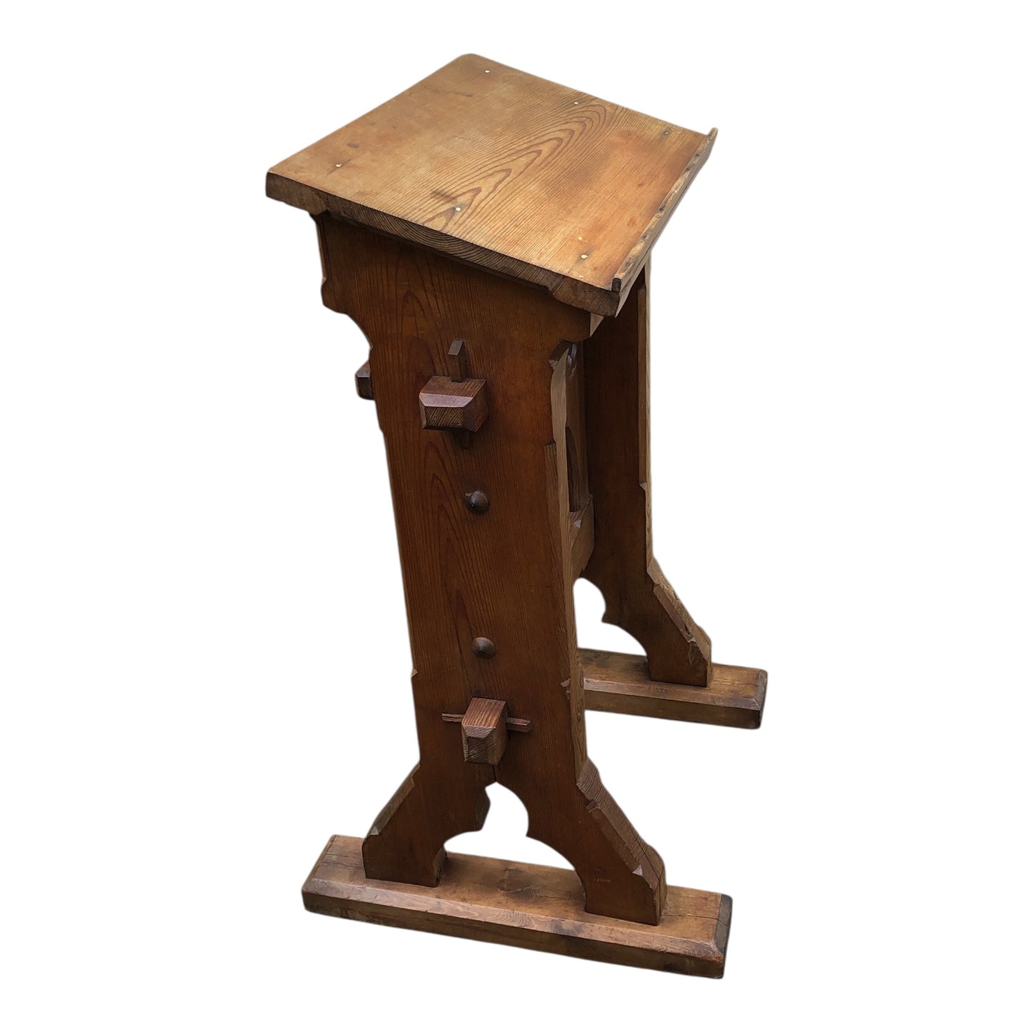 000530...Handsome Small Gothic Pine Lectern Or Book Stand