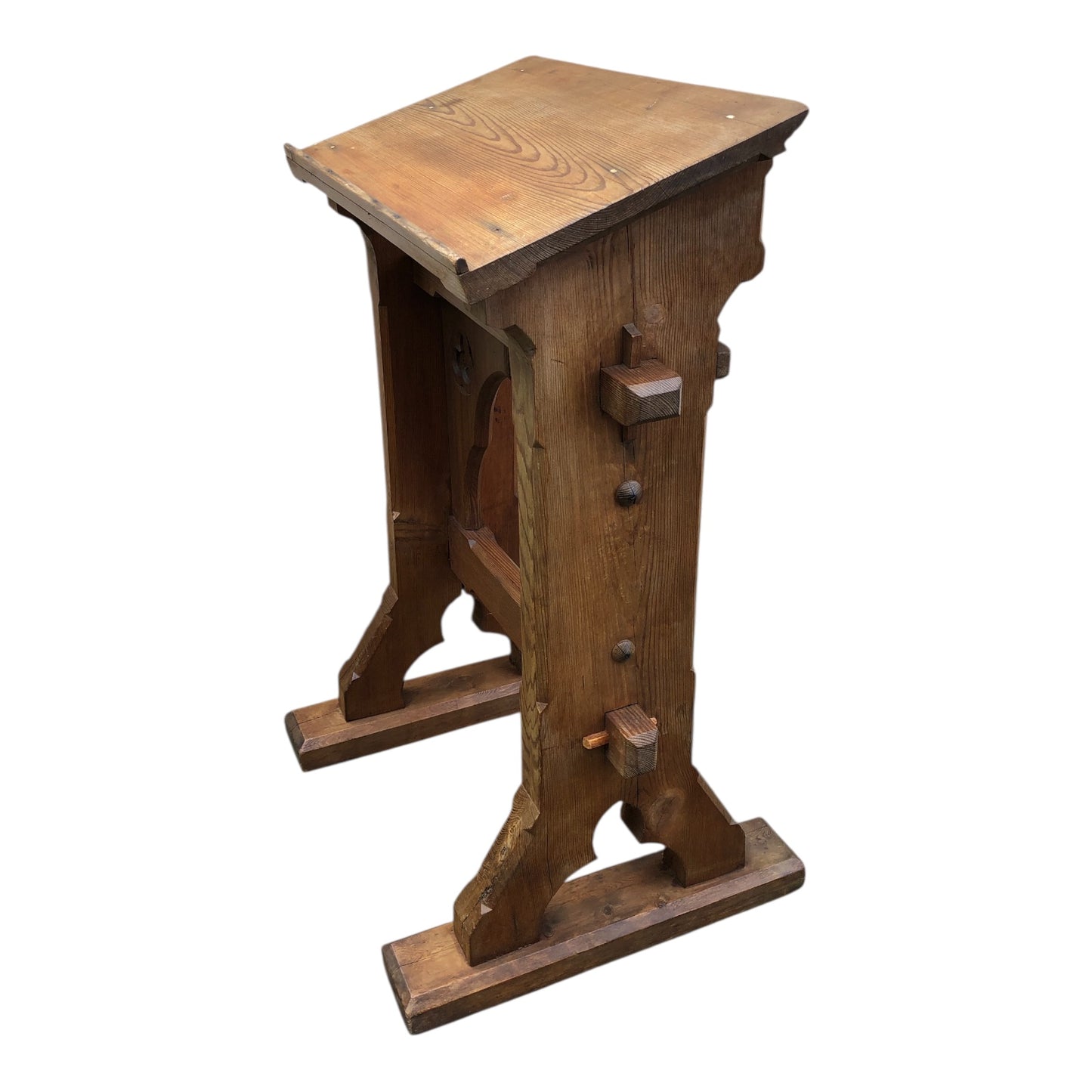 000530...Handsome Small Gothic Pine Lectern Or Book Stand