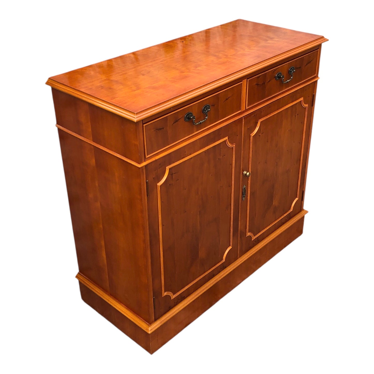000523....Handsome Vintage Yew Side Cabinet