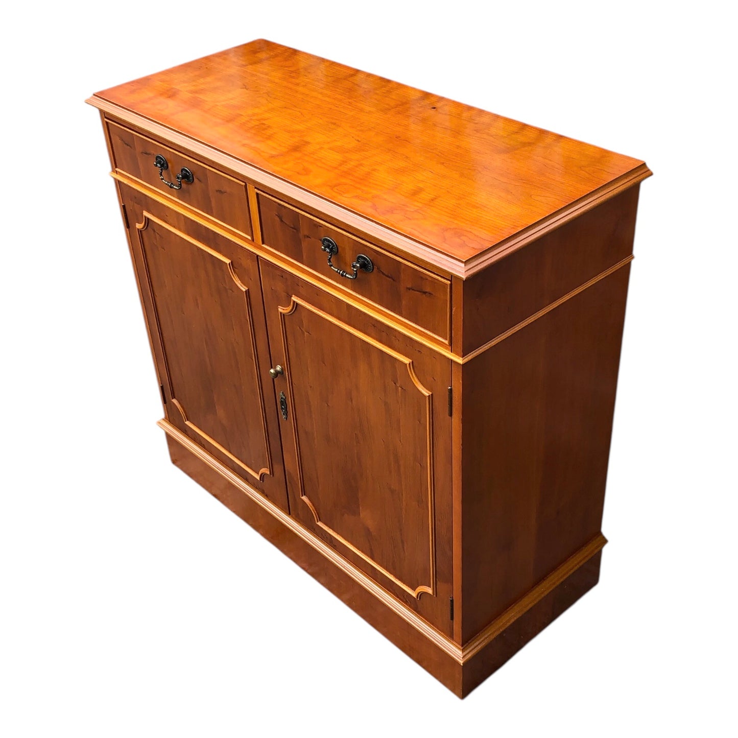 000523....Handsome Vintage Yew Side Cabinet
