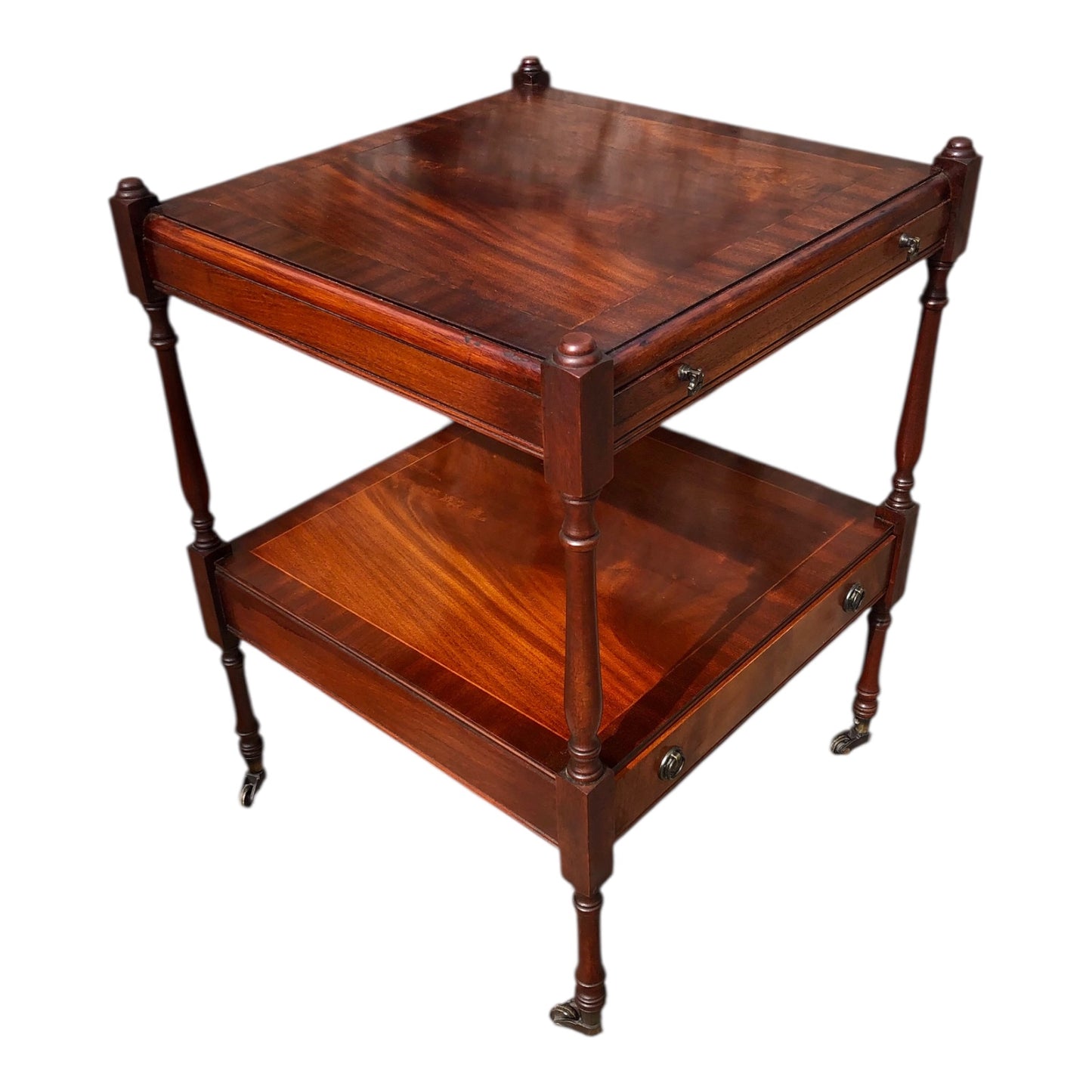 000521....Handsome Vintage Bedside Or Lamp Table