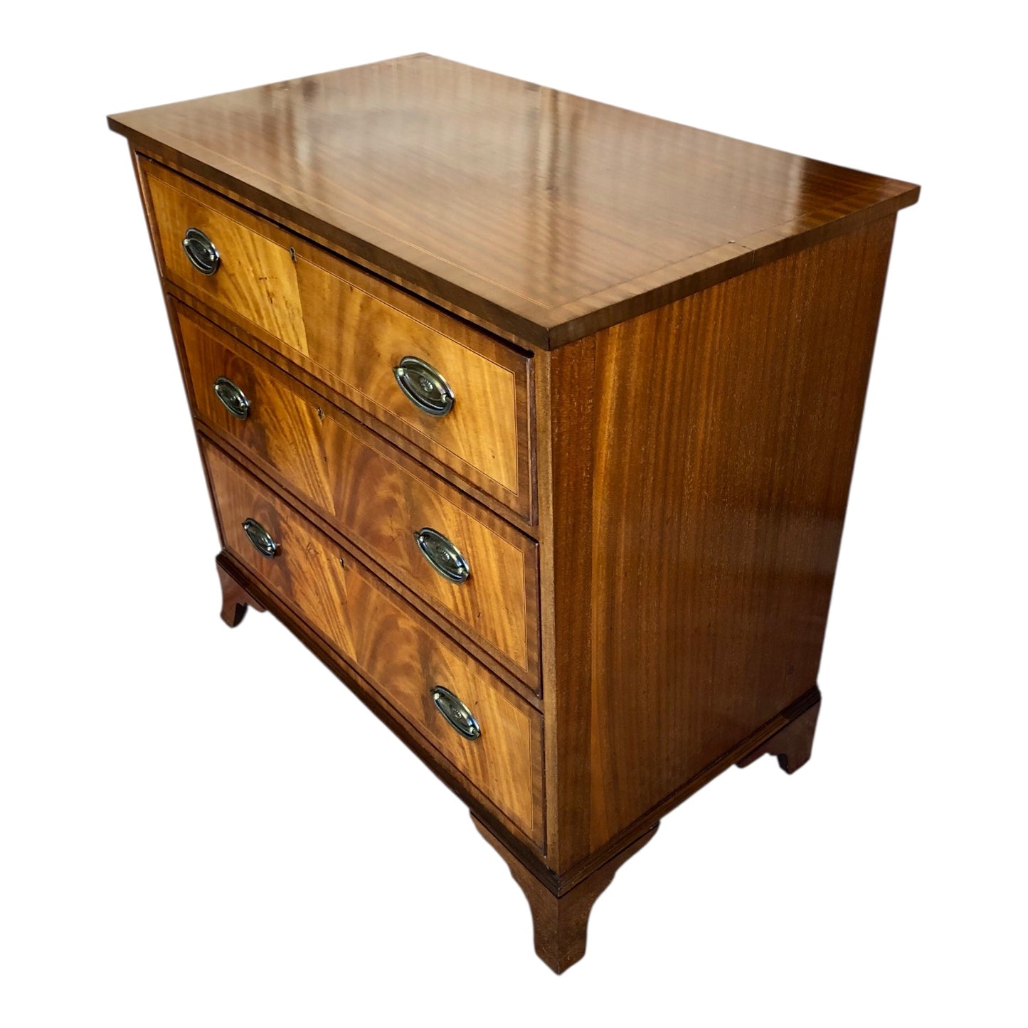 000513....Chest Of Drawers Vintage Mahogany