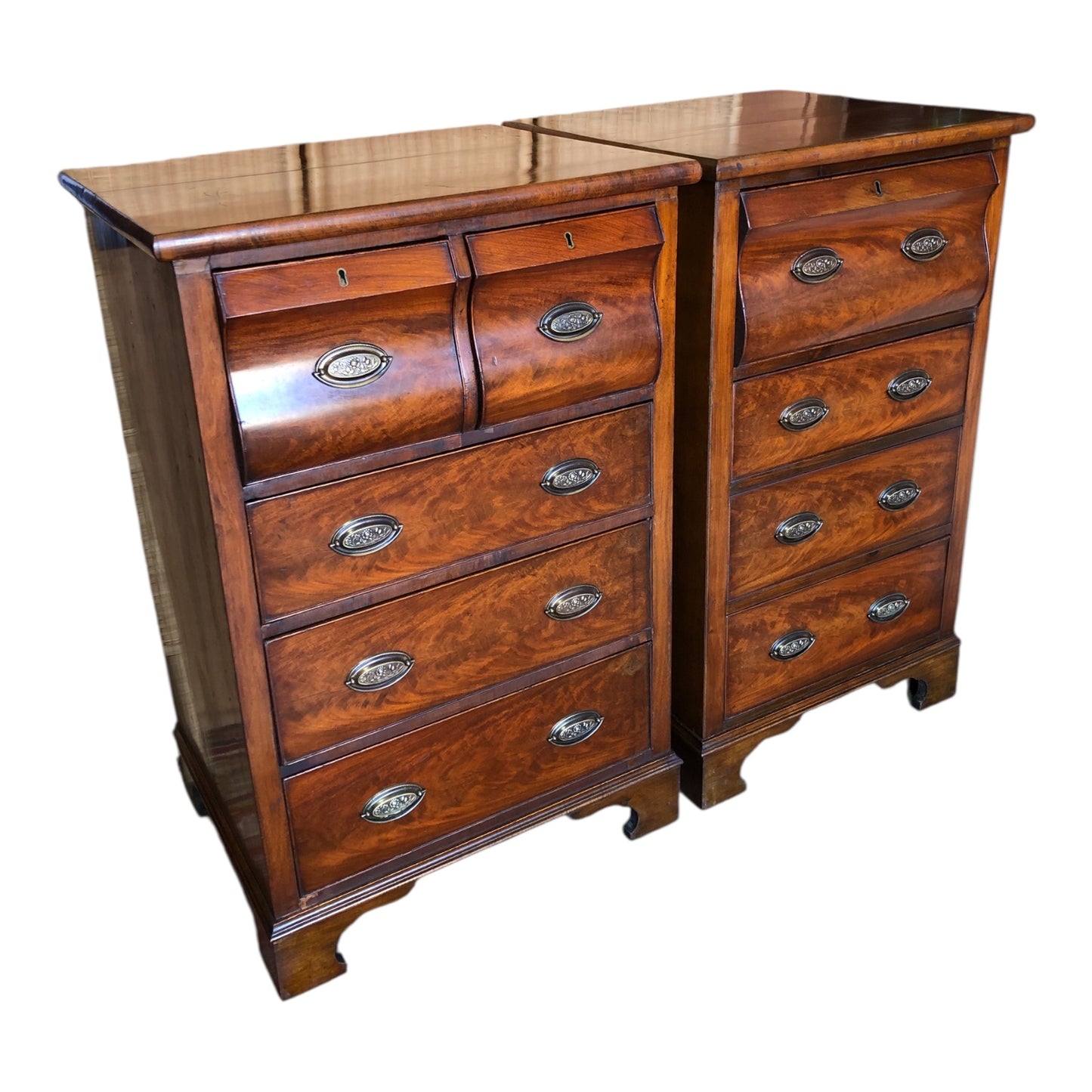 000512....Handsome Pair Of Antique Mahogany Chests