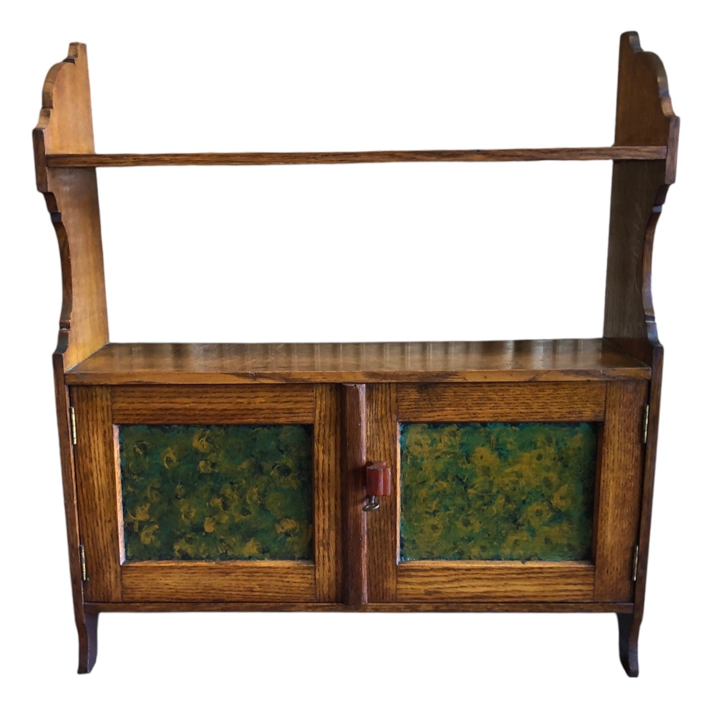 000507....Handsome Arts And Crafts Wall Cabinet