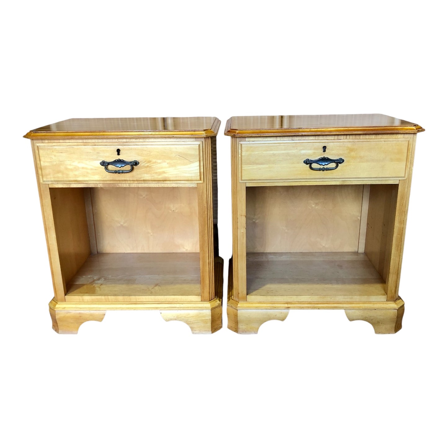 000501....Handsome Pair Of Vintage Bedside Tables