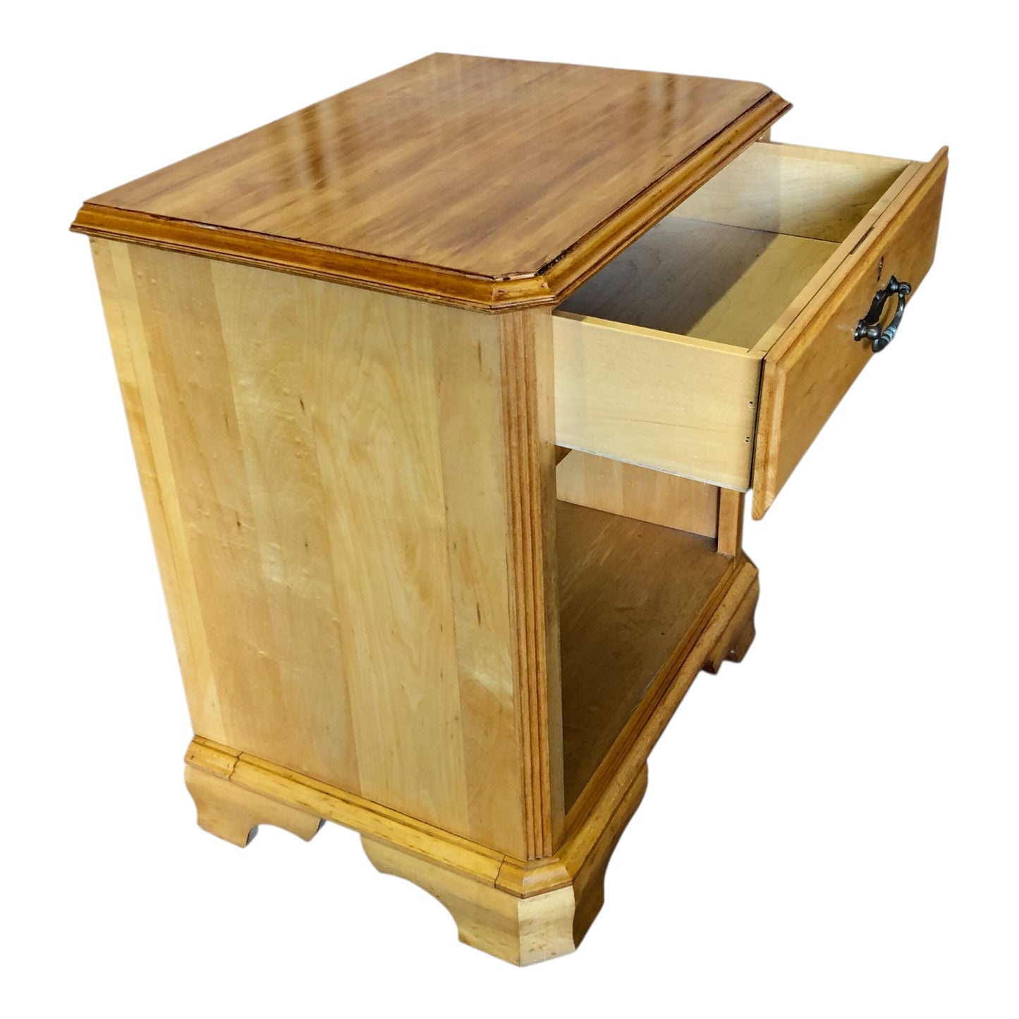 000501....Handsome Pair Of Vintage Bedside Tables