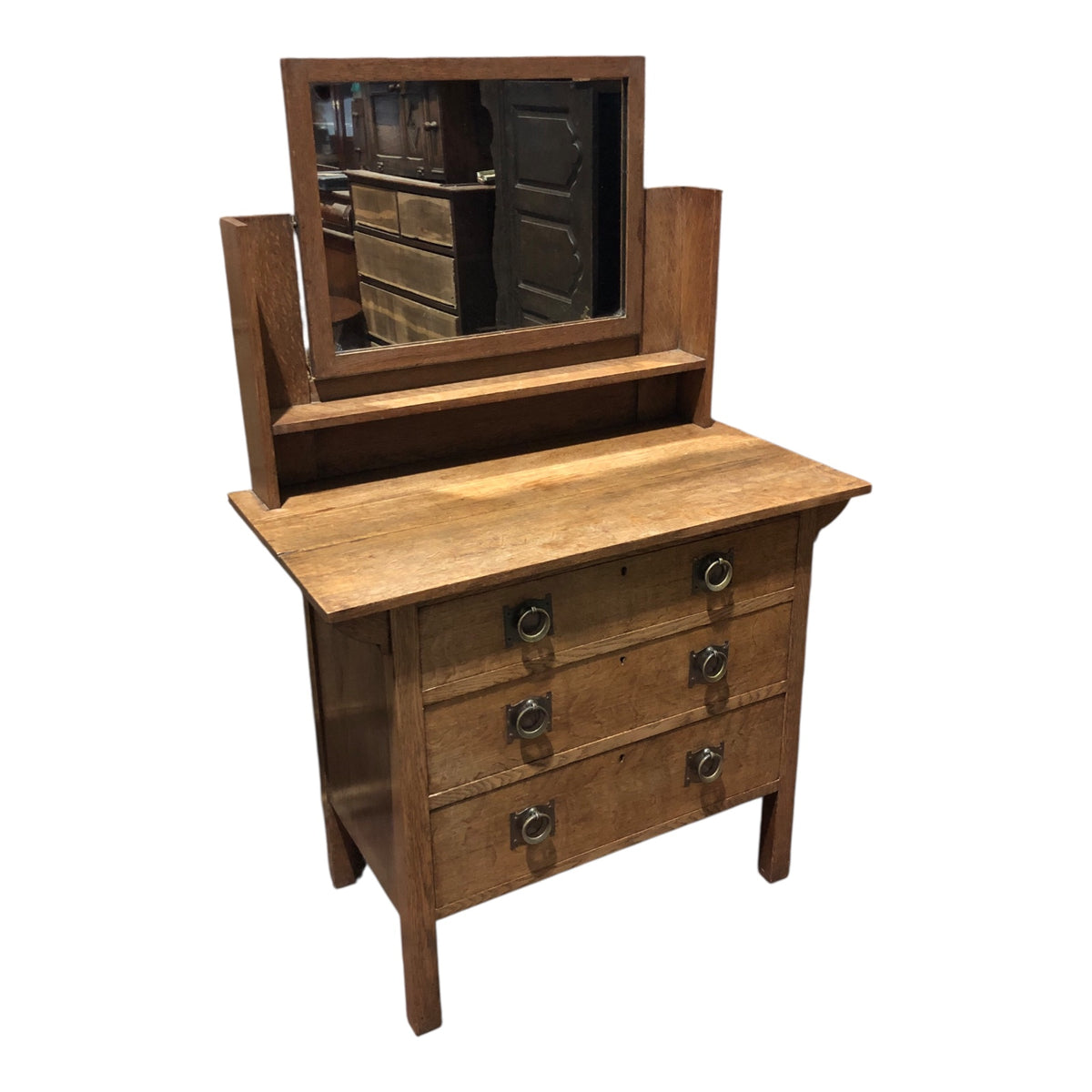 000484....Handsome Arts And Crafts Oak Dressing Table/Chest