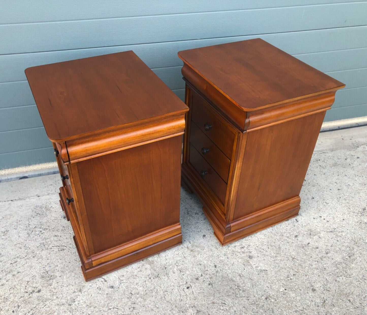 000894....Handsome Pair Of Vintage Bedside Chests / Bedside Tables ( sold )