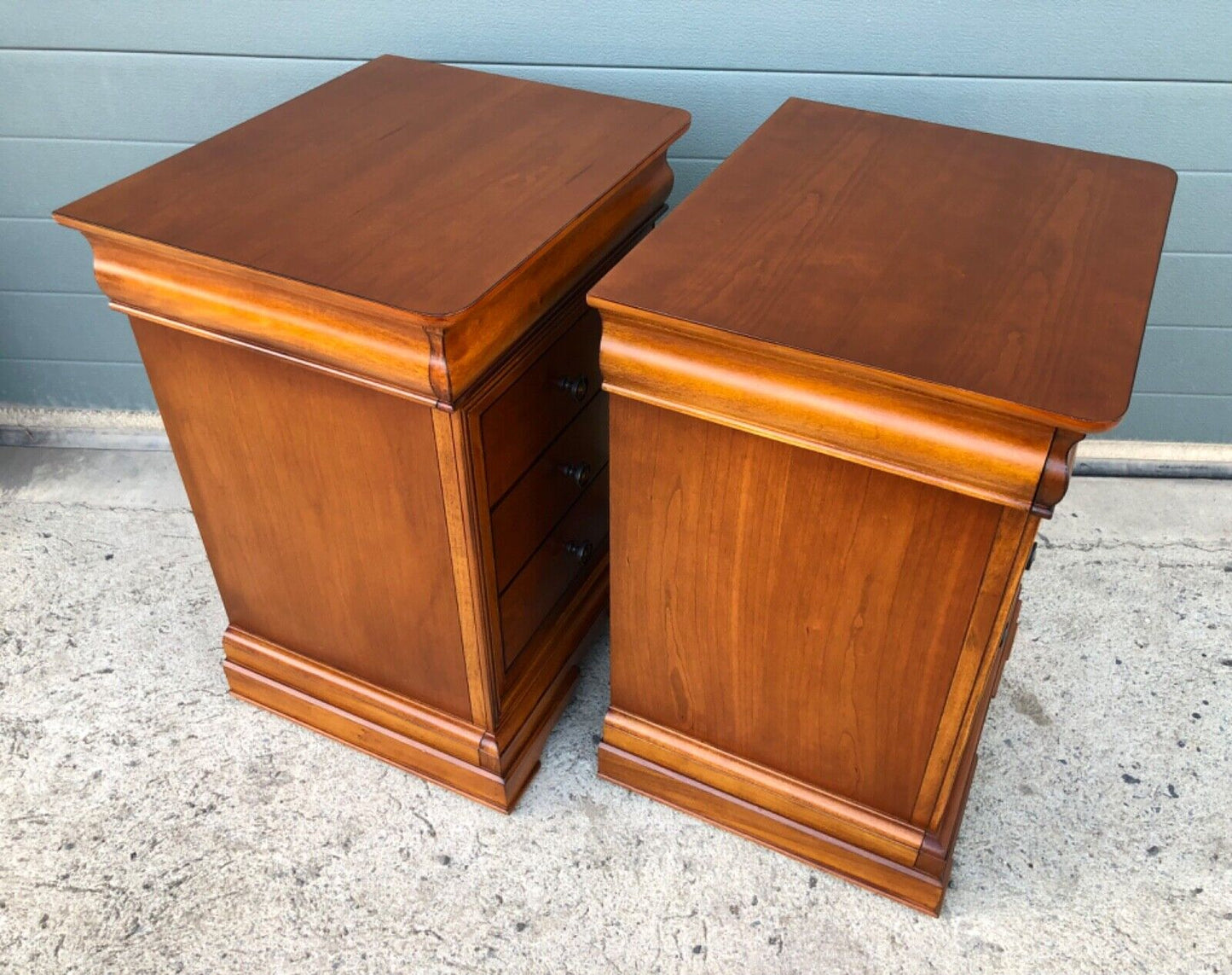 000894....Handsome Pair Of Vintage Bedside Chests / Bedside Tables ( sold )