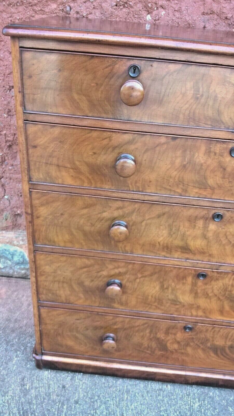 Good Quality Flame Mahogany Chest Antique Chest Drawers