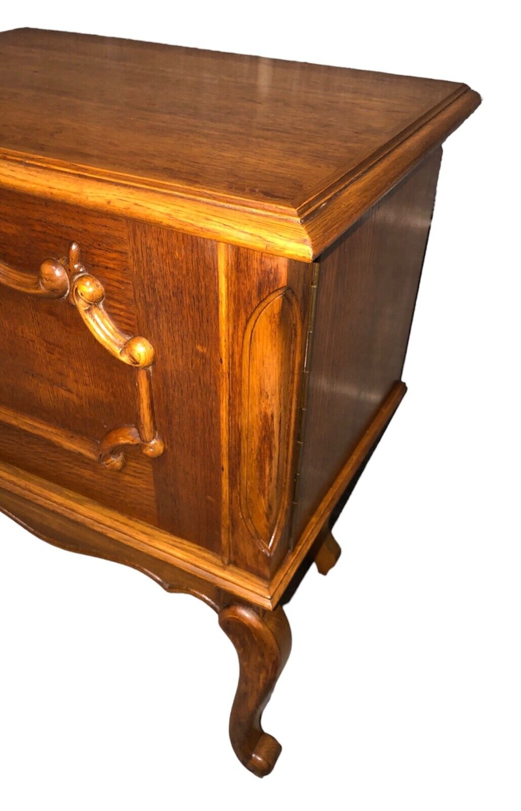 000880....Handsome Pair Of Vintage French Oak Bedside Cabinets ( sold )