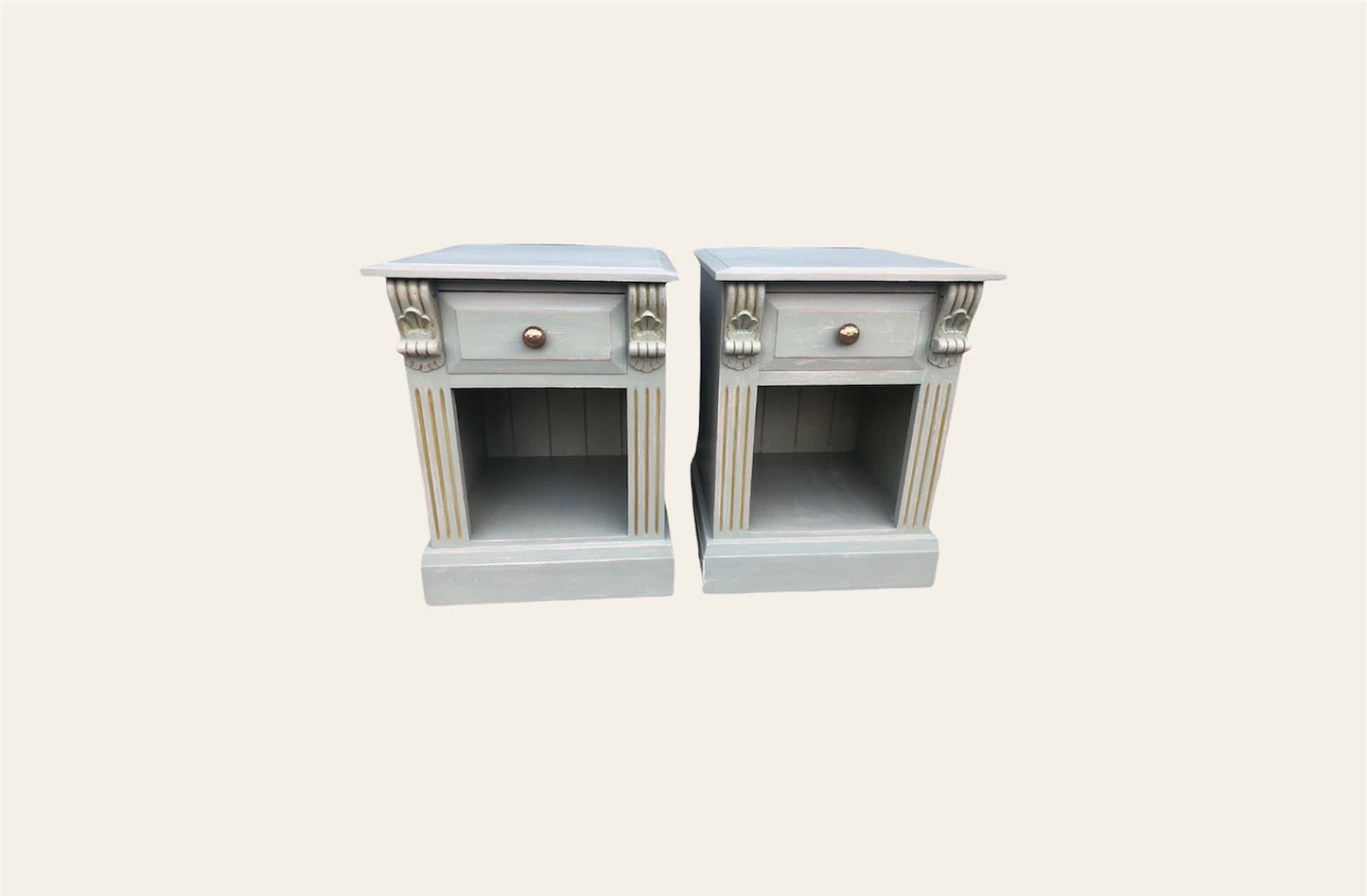 000984.....Handsome Pair Of Bedside Tables / Lamp Tables ( sold )