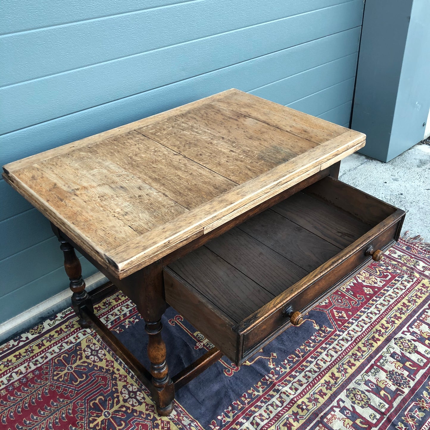 Lovely Rustic Oak Coffee Table / Vintage Extending Side Table ( SOLD )