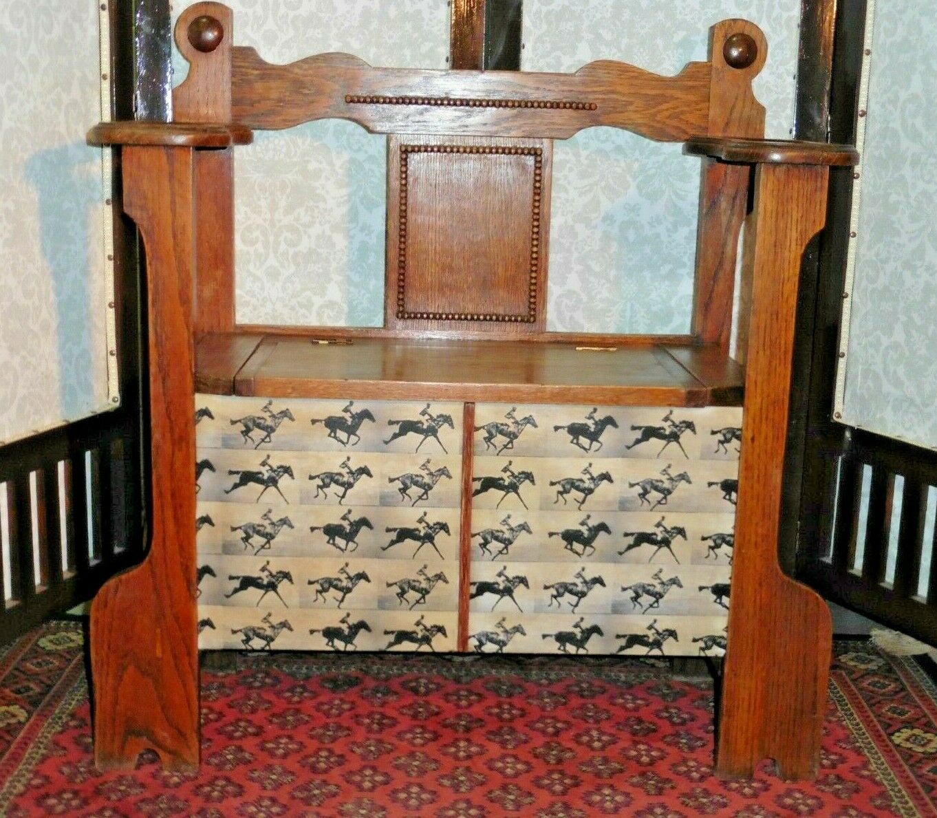 112.....Handsome Vintage Solid Oak Hall Seat Vintage Sick Stand