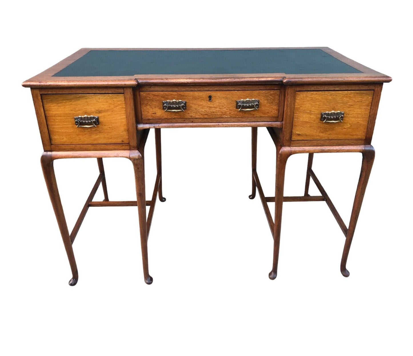 000881....Handsome Vintage Walnut Desk