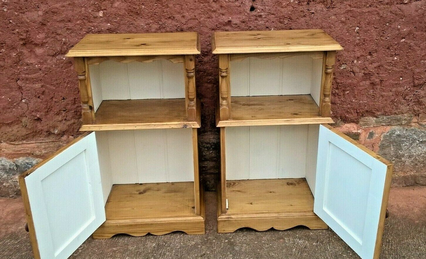 Vintage Pine Bedside Cabinets / Pair Pine Bedside Tables