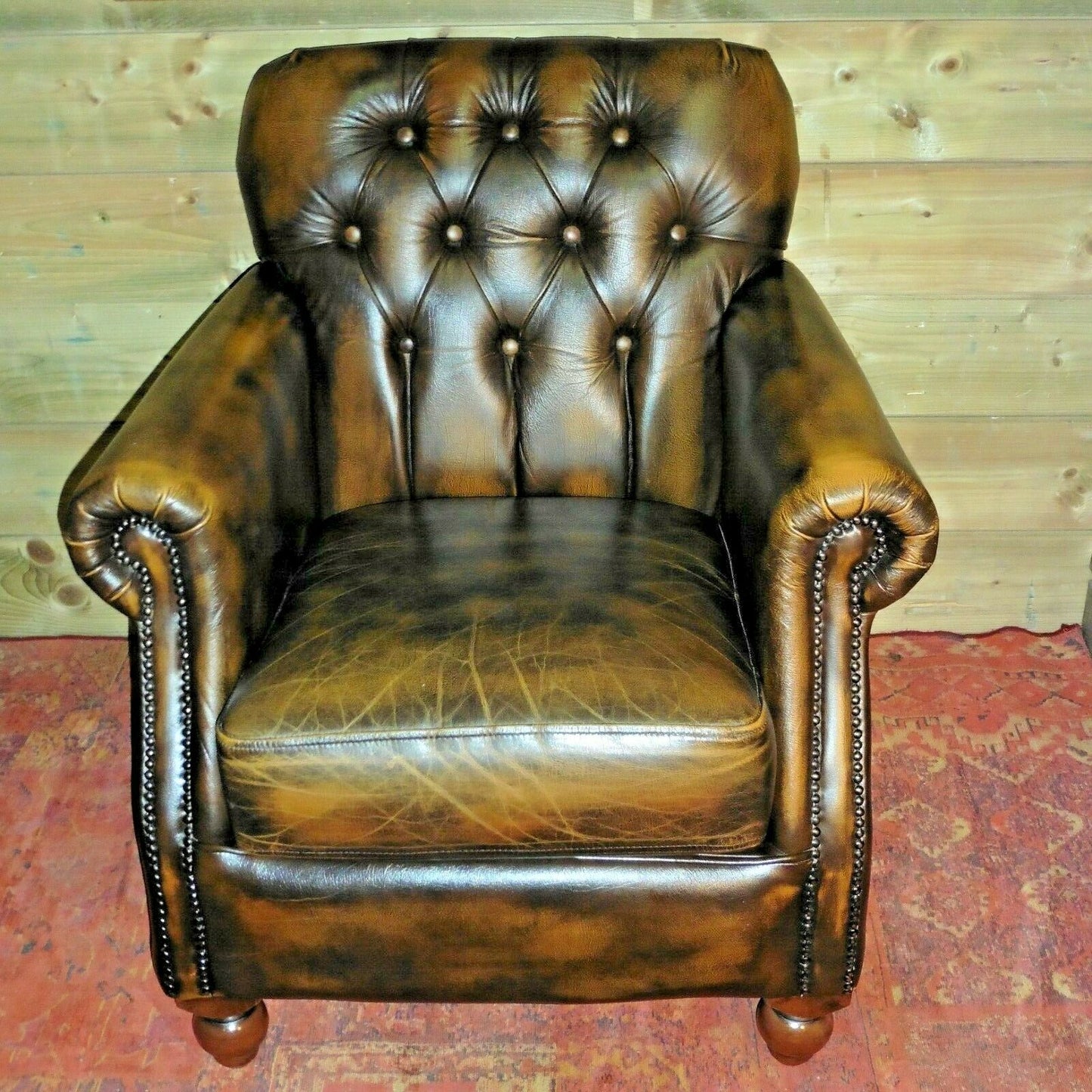 Gorgeous Pair Of Vintage Leather Chesterfield Style Armchairs By Thomas Lloyd