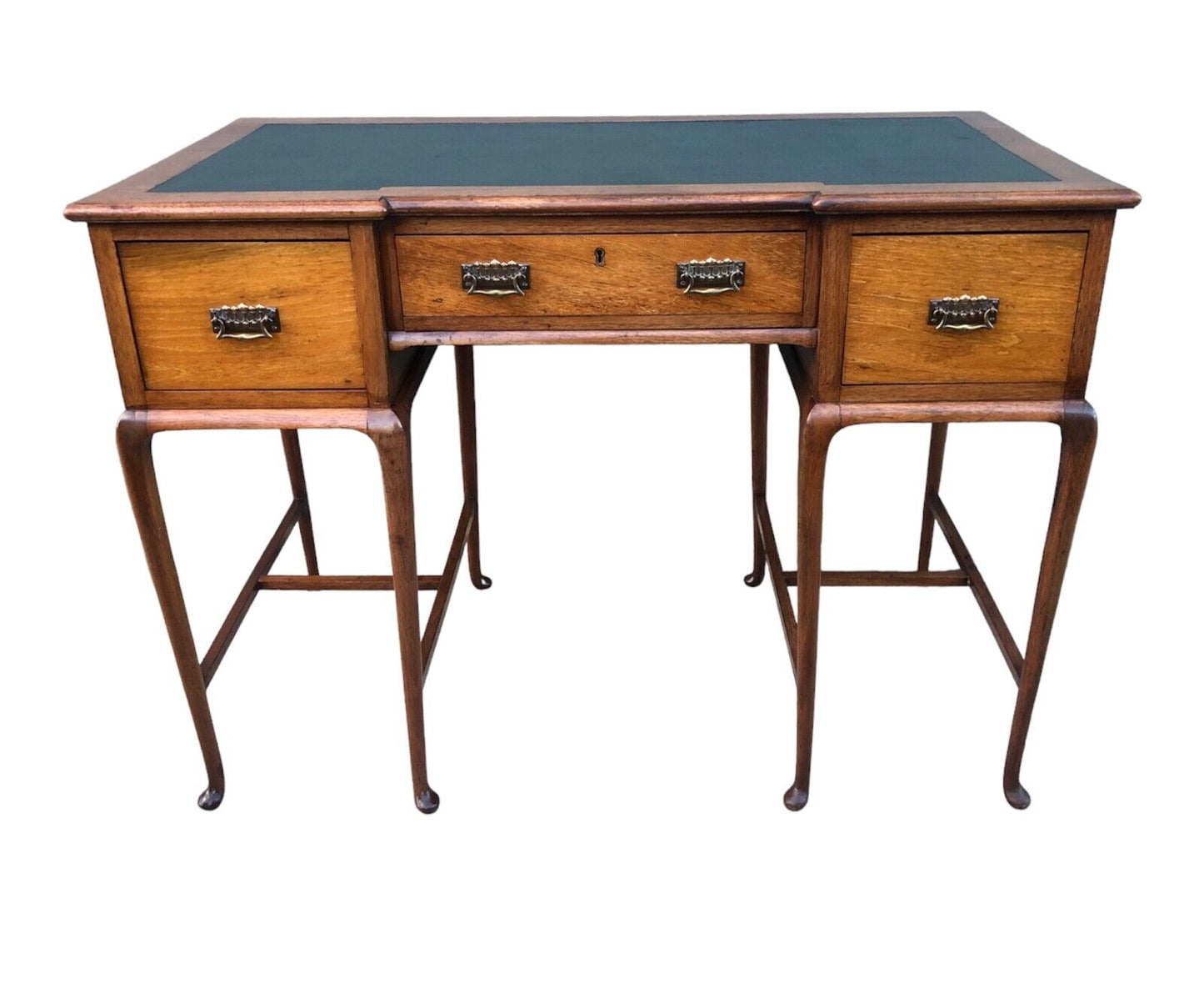 000881....Handsome Vintage Walnut Desk