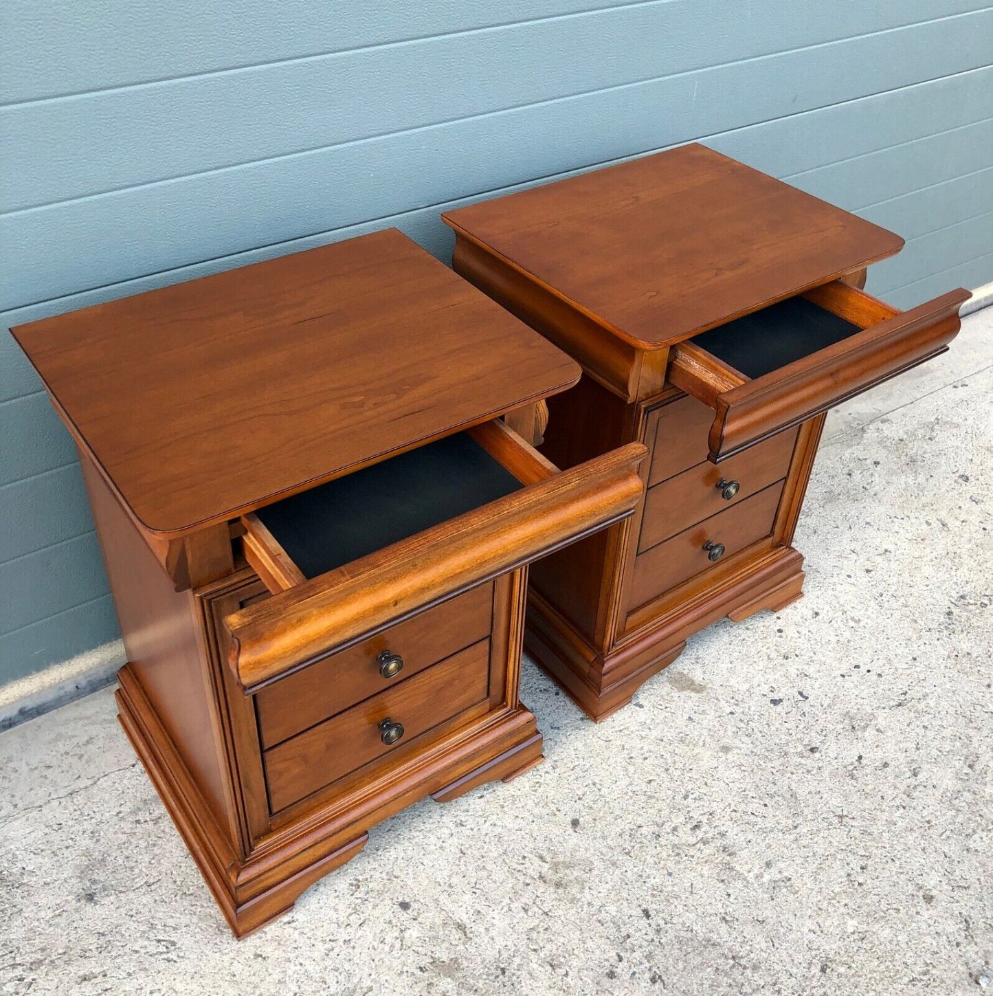 000894....Handsome Pair Of Vintage Bedside Chests / Bedside Tables ( sold )