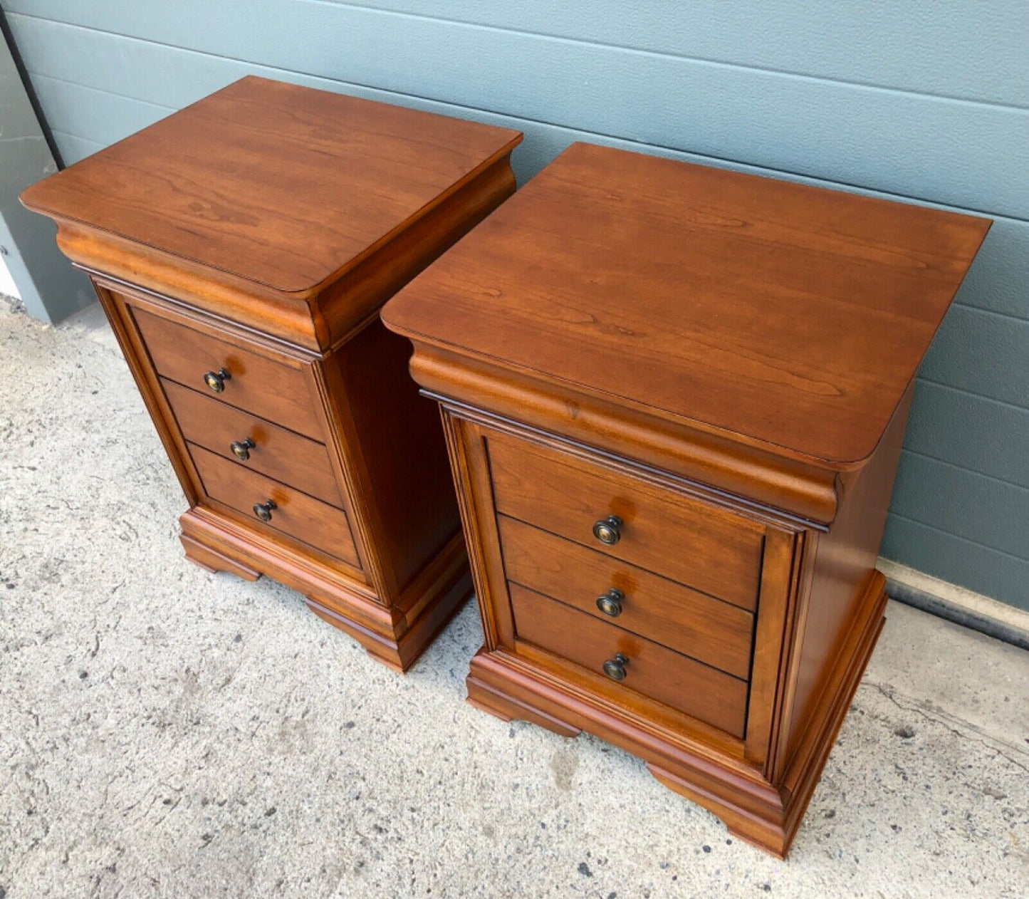 000894....Handsome Pair Of Vintage Bedside Chests / Bedside Tables ( sold )