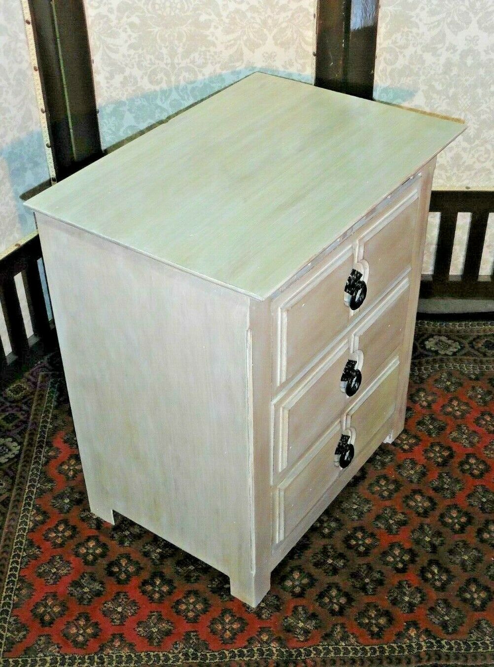 A Pair Of Refinished Pine Bedside Chests / Bedside Tables