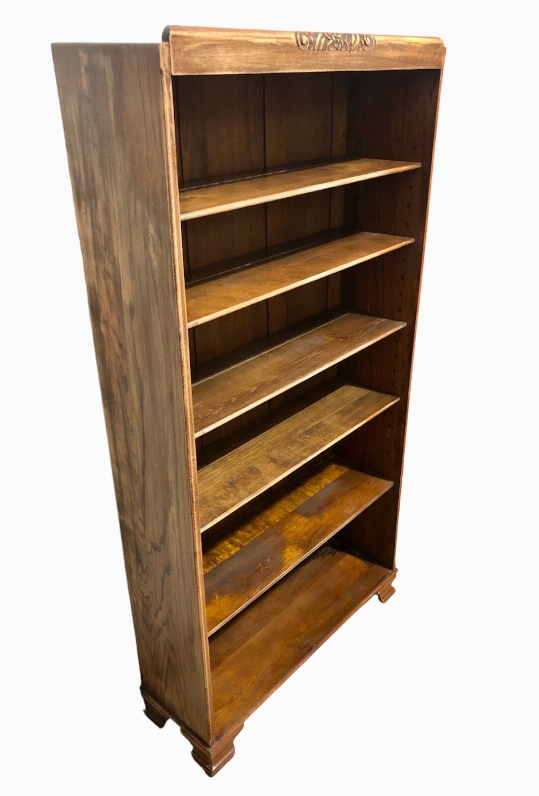 000876....Handsome Vintage Oak Bookcase / Open Bookshelves (sold )