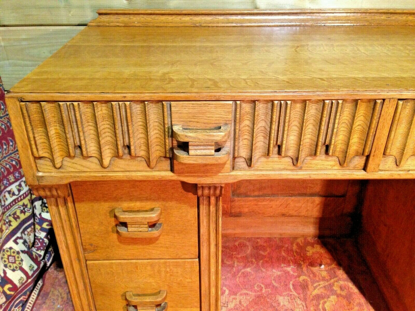 236.....Stunning Art Deco Oak Dressing Table / Vintage Oak Desk