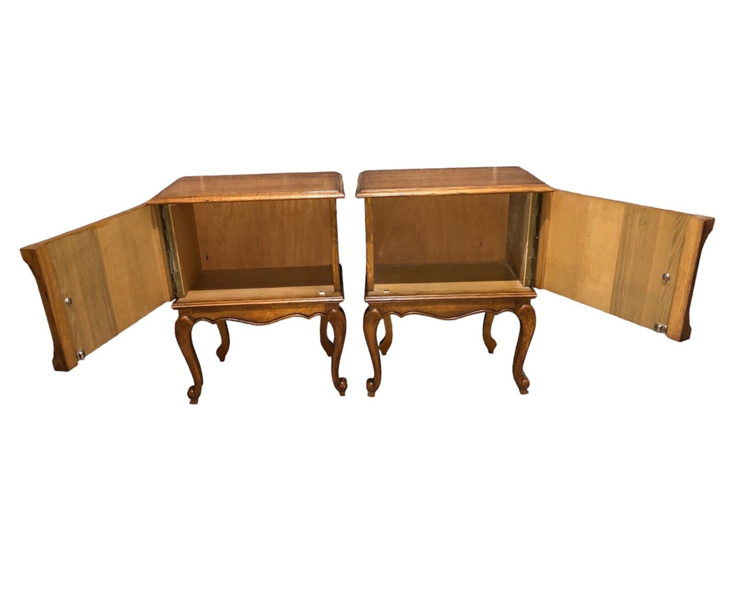 000880....Handsome Pair Of Vintage French Oak Bedside Cabinets ( sold )