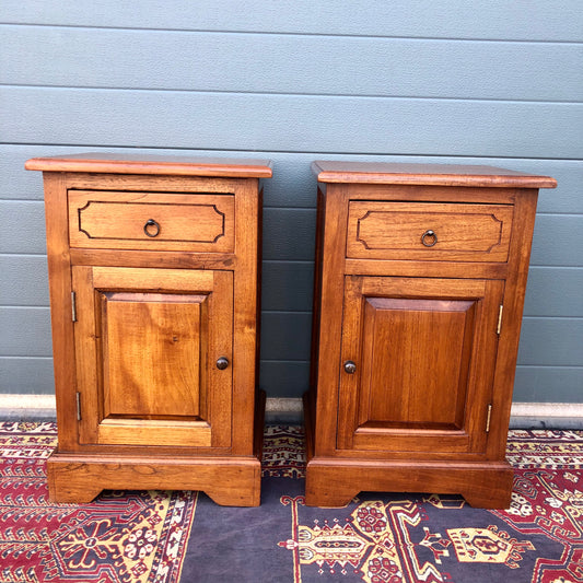 A Pair Of Solid Teak Vintage Bedside Cabinets / Vintage Bedside Tables ( SOLD )