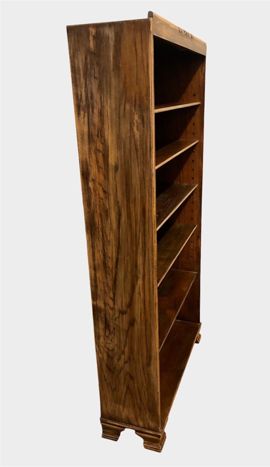 000876....Handsome Vintage Oak Bookcase / Open Bookshelves (sold )