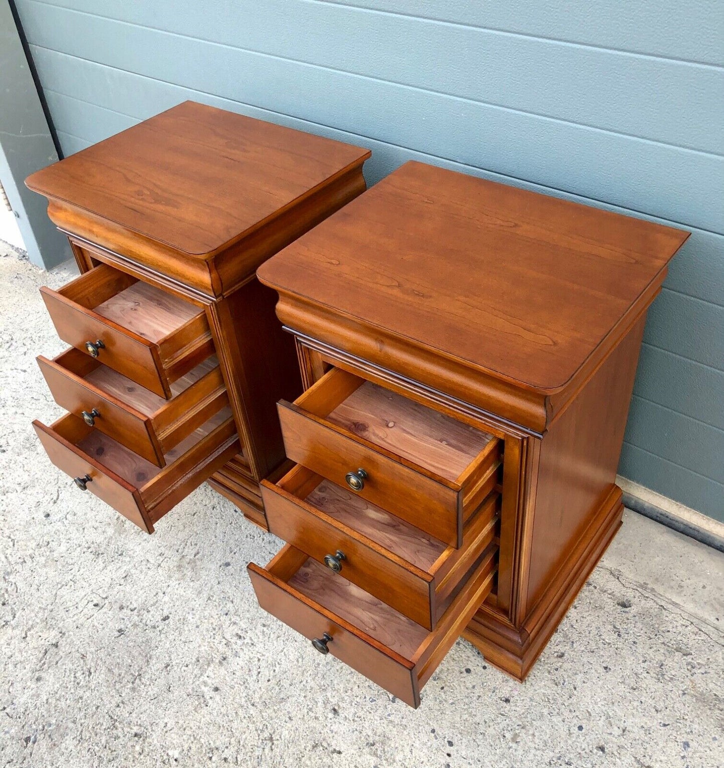 000894....Handsome Pair Of Vintage Bedside Chests / Bedside Tables ( sold )