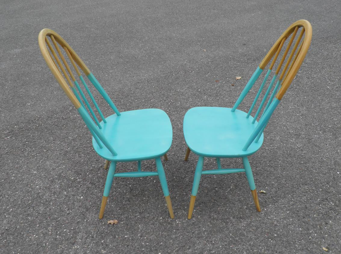 PAIR OF ERCOL QUAKER WINDSOR CHAIRS