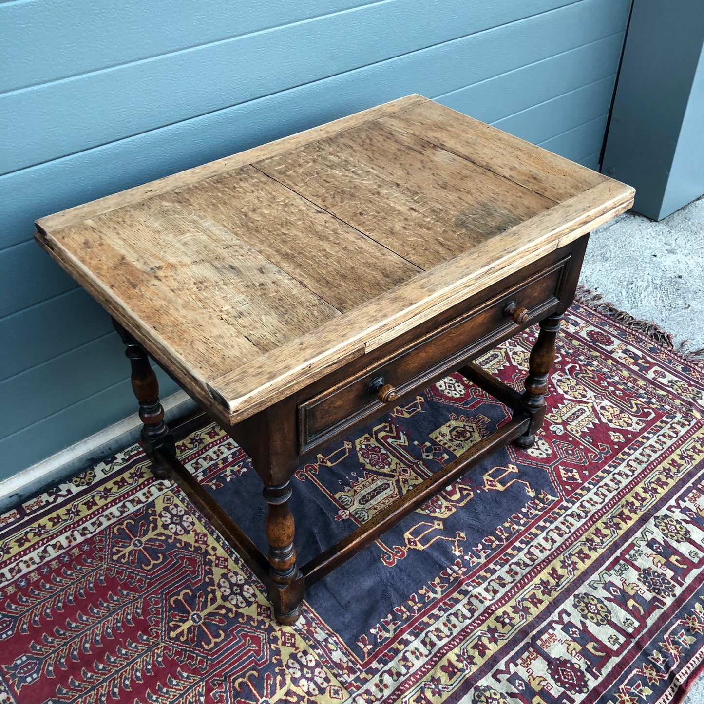 Lovely Rustic Oak Coffee Table / Vintage Extending Side Table ( SOLD )