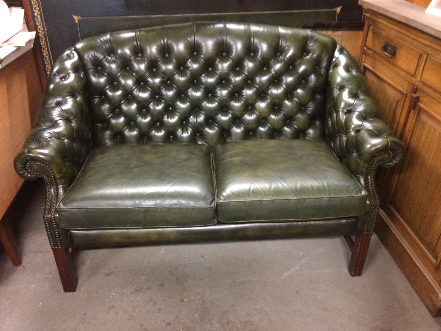 Vintage 1970'S Wade Hand Dyed "Antique" Green Leather Chesterfield 2 Seat Sofa