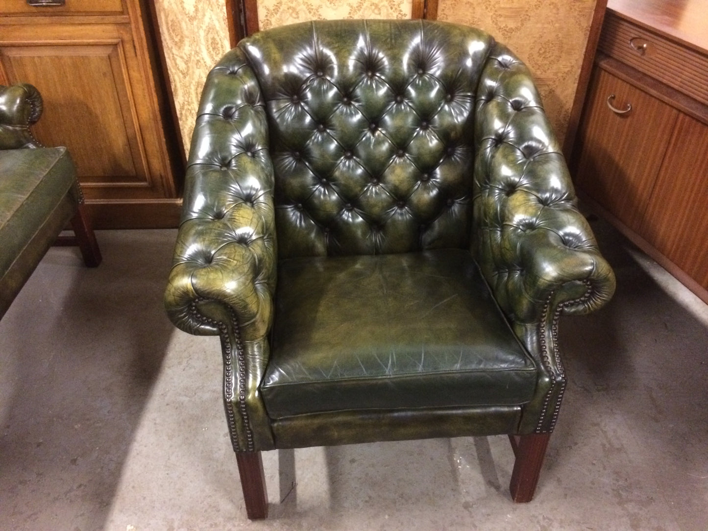 Vintage 1970'S Wade Hand Dyed "Antique" Green Leather Chesterfield Library Chair