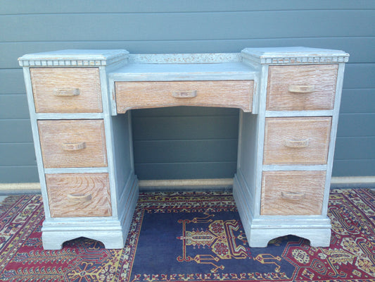 223.....Vintage Art Deco Dressing Table / Vintage Desk