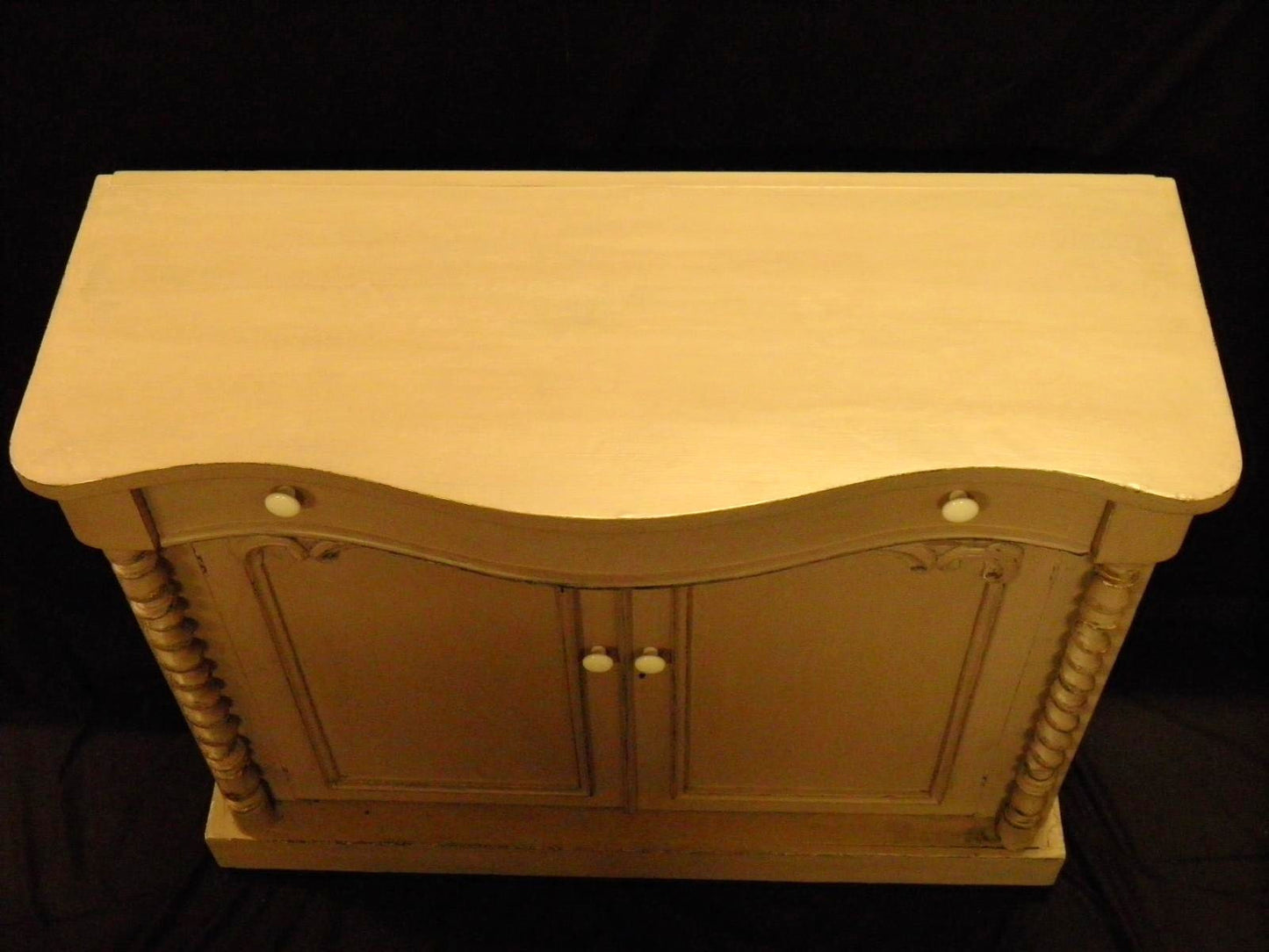 ANTIQUE SHABBY CHIC SIDEBOARD / CHIFFONIER.... SALE PRICE !
