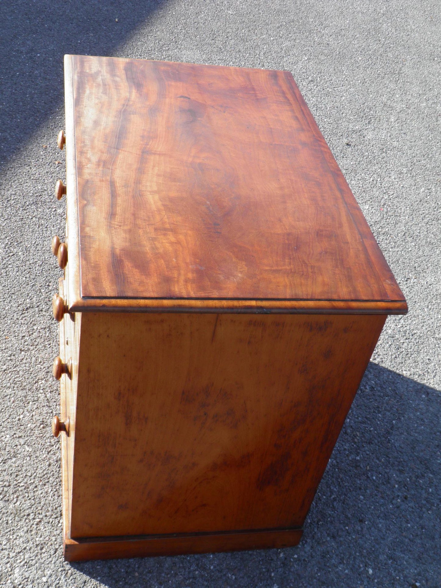 ANTIQUE FADED MAHOGANY CHEST OF DRAWERS