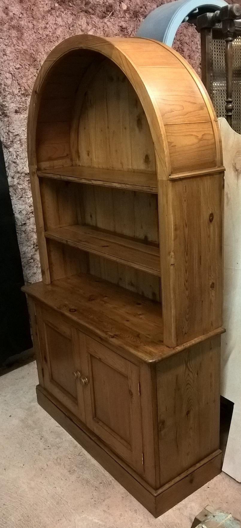 Vintage Pine Dresser / Dutch Dresser