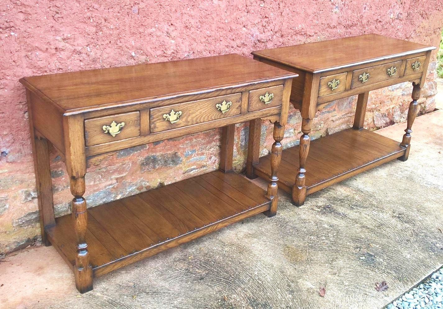 Fabulous Pair Of Vintage Solid Oak Side Tables / Serving Tables