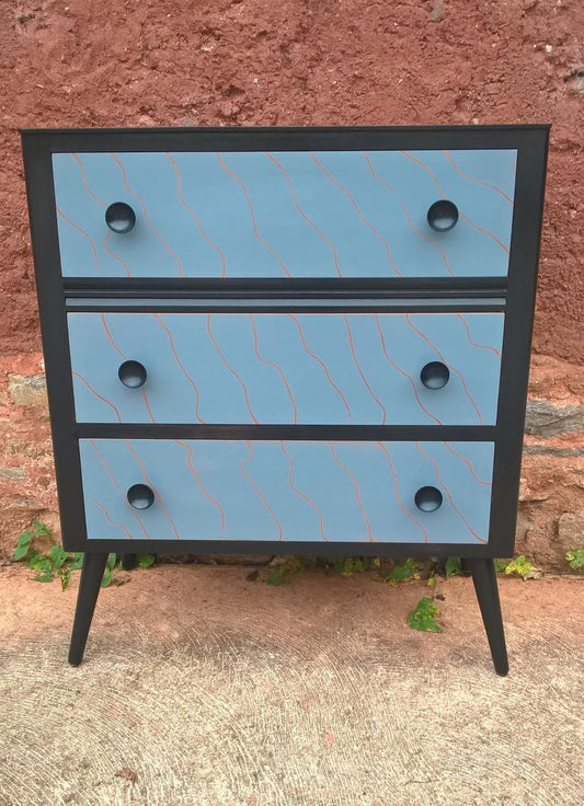 Fabulous Vintage Retro Chest Of Drawers