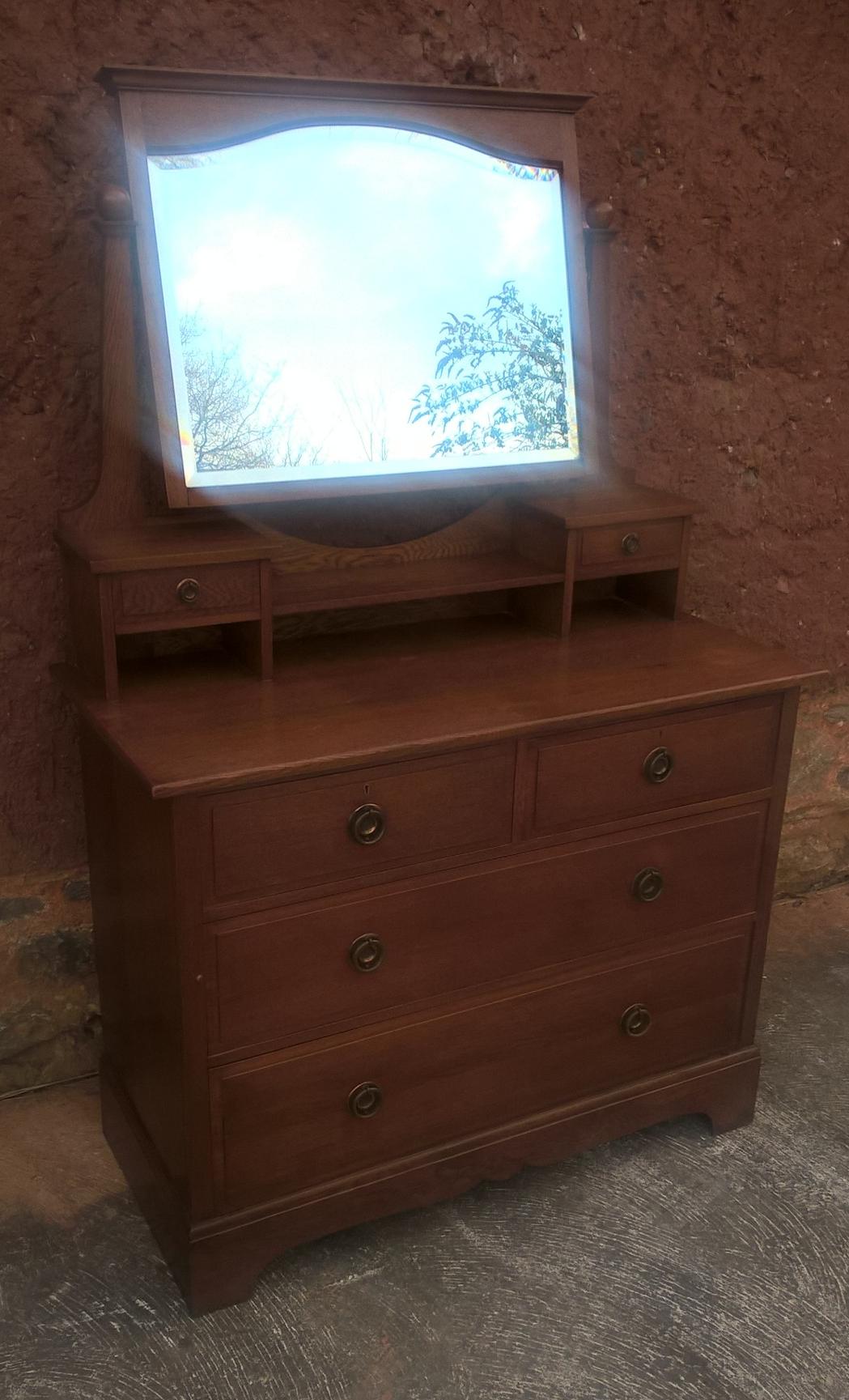 Vintage Arts And Crafts Oak Dressing Chest - Dressing Table